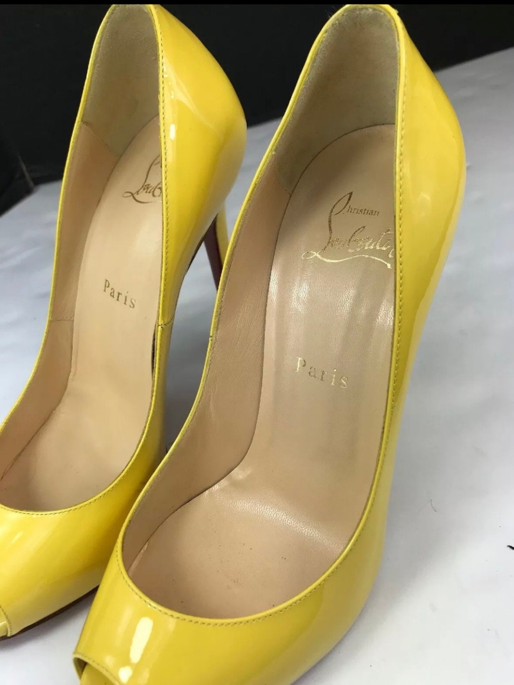 CHRISTIAN LOUBOUTIN Hyper Prive 120 Patent Calf Souffre (Yellow)